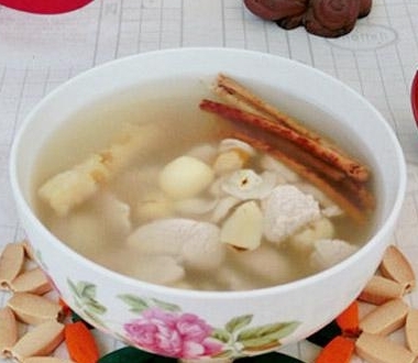 五指毛桃沙參蓮子湯