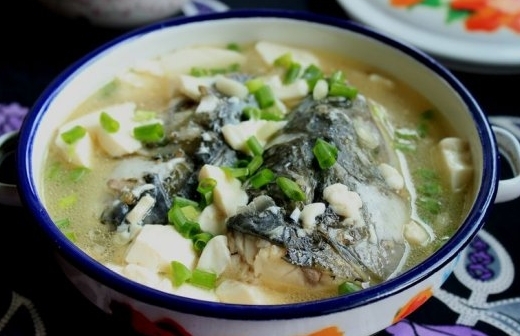 豆腐青魚湯