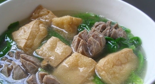 麥菜油豆腐牛丸湯