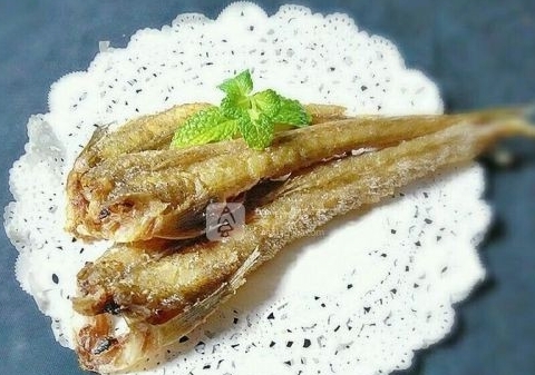 酥炸?子魚