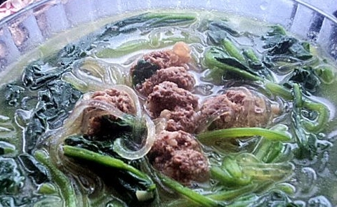 牛肉菠菜粉絲湯