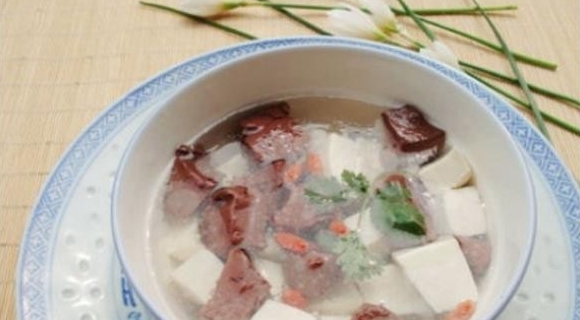 鴨血豆腐湯