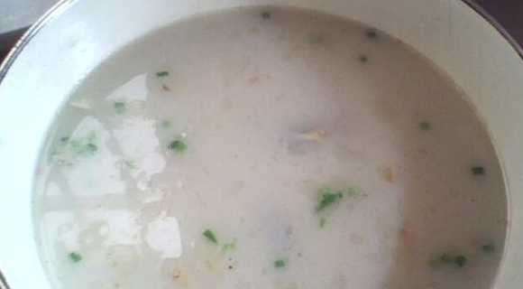 皮蛋豆腐湯