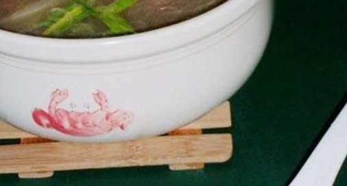 白菜粉絲牛肉丸子湯