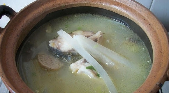 蘿蔔絲生魚湯