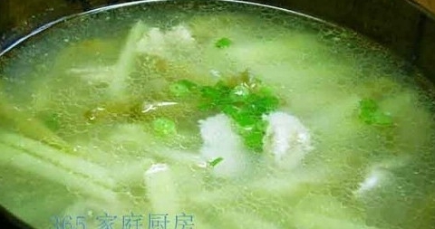 土豆榨菜肉片湯