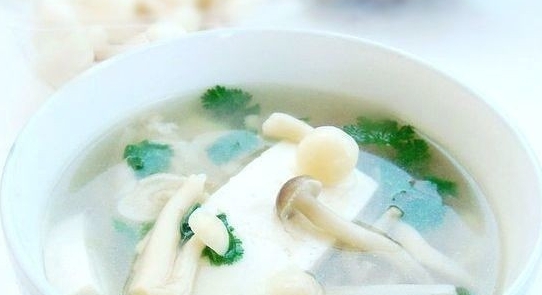 豆腐三菌湯