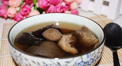 膨魚腮燉豬橫?瘦肉湯