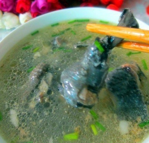 烏雞煲湯