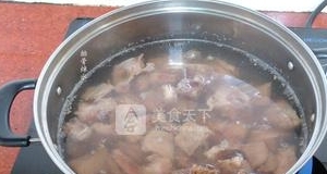 黑豆蓮藕排骨湯