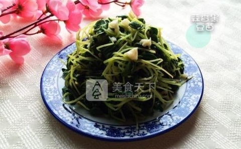 蒜香黑豆苗