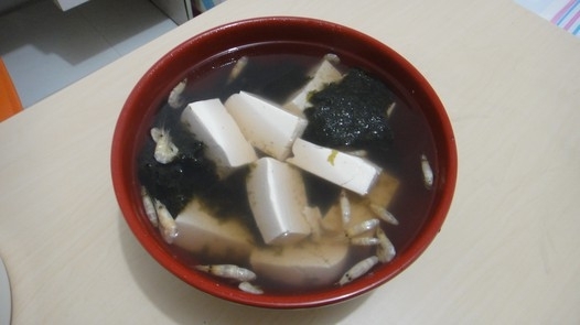 紫菜豆腐湯