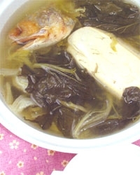 菜乾豆腐鹹魚頭湯