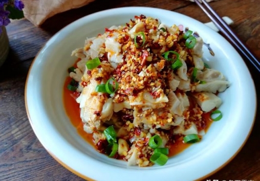 香菇麻油雞飯做法，簡單的香菇麻油雞飯做法