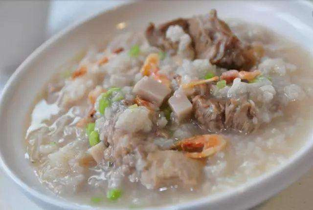 電飯鍋版香芋排骨粥